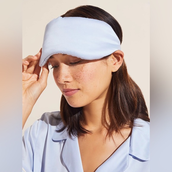 Inez Washable Silk Short PJ Set XL with Eyemask - Picture 5 of 8